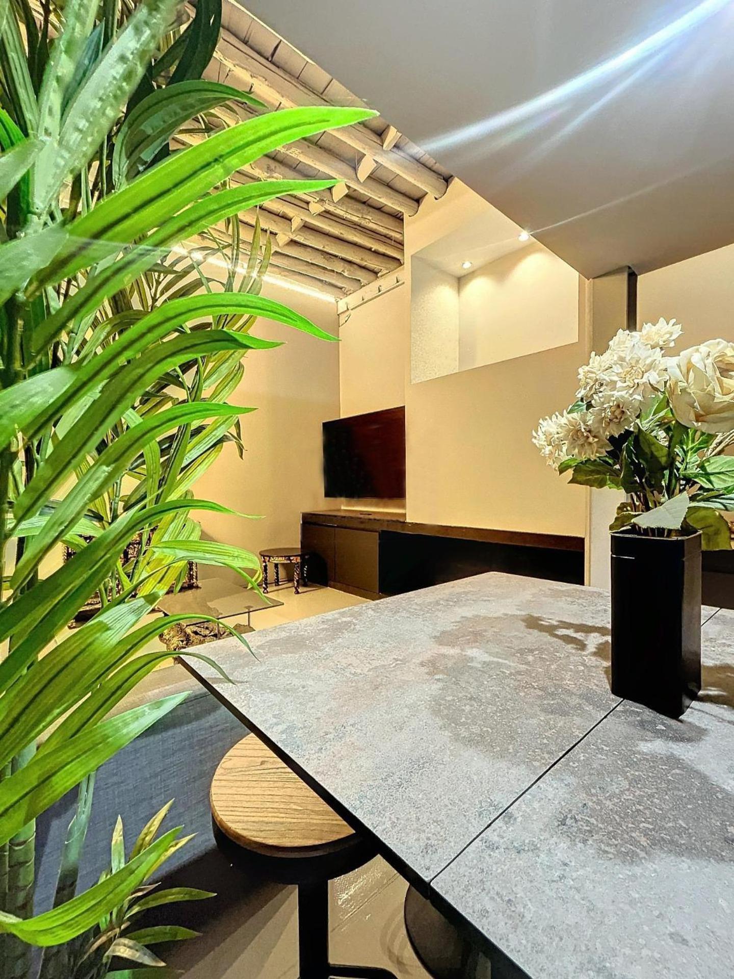 H&H Suite Santa Paula 格拉纳达 外观 照片
